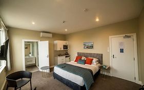 The Amberley Hotel